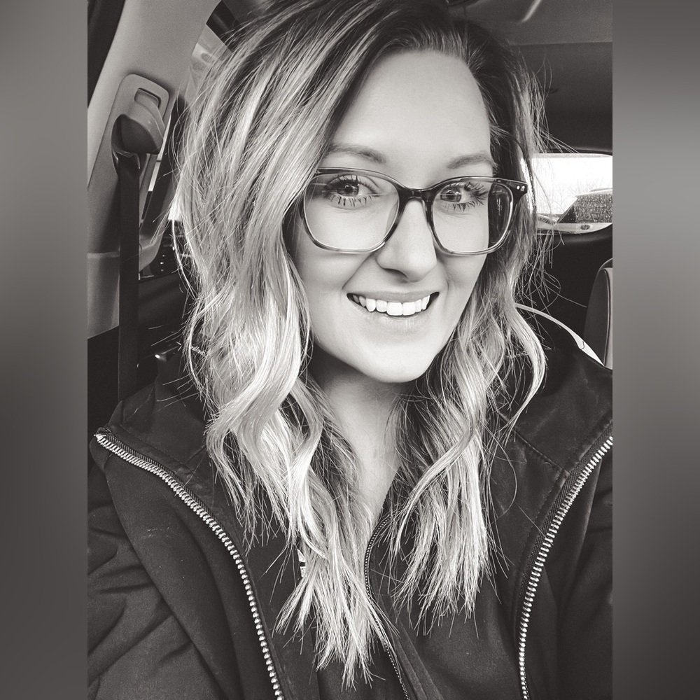 Meet your Posher, Ashley